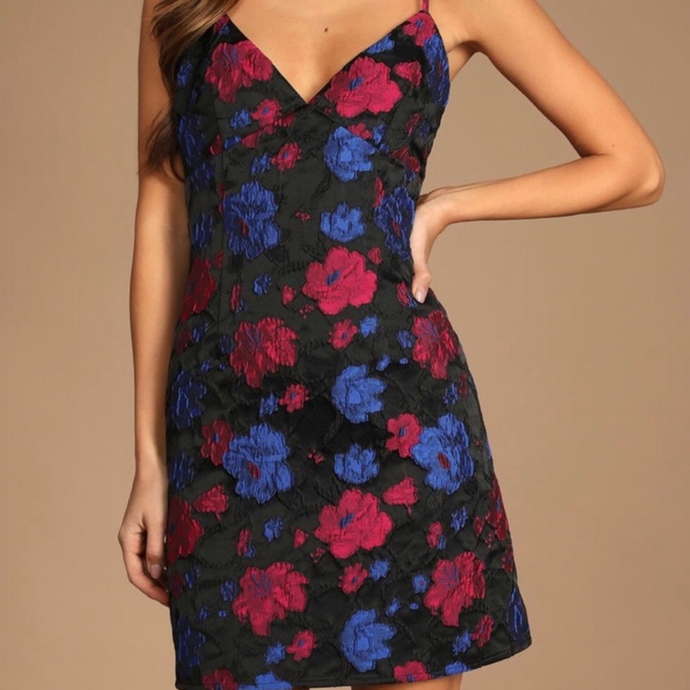 Lulu’s Night in Bloom Jacquard Floral Mini Dress, Size XS